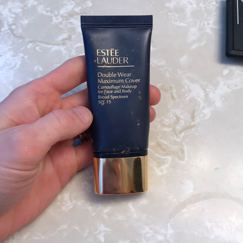 Estée Lauder double wear maximum coverage